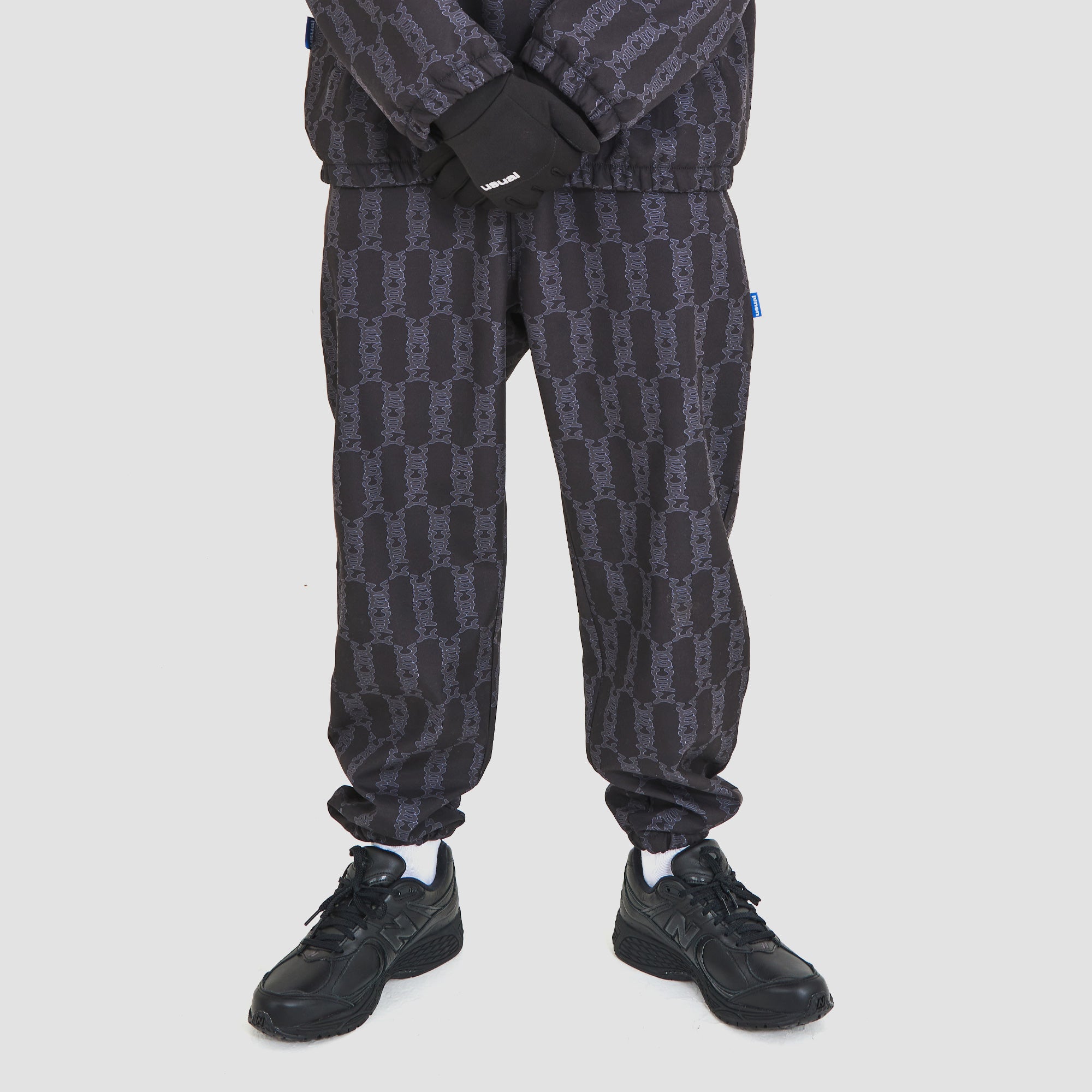 IMPACT TRACKPANTS