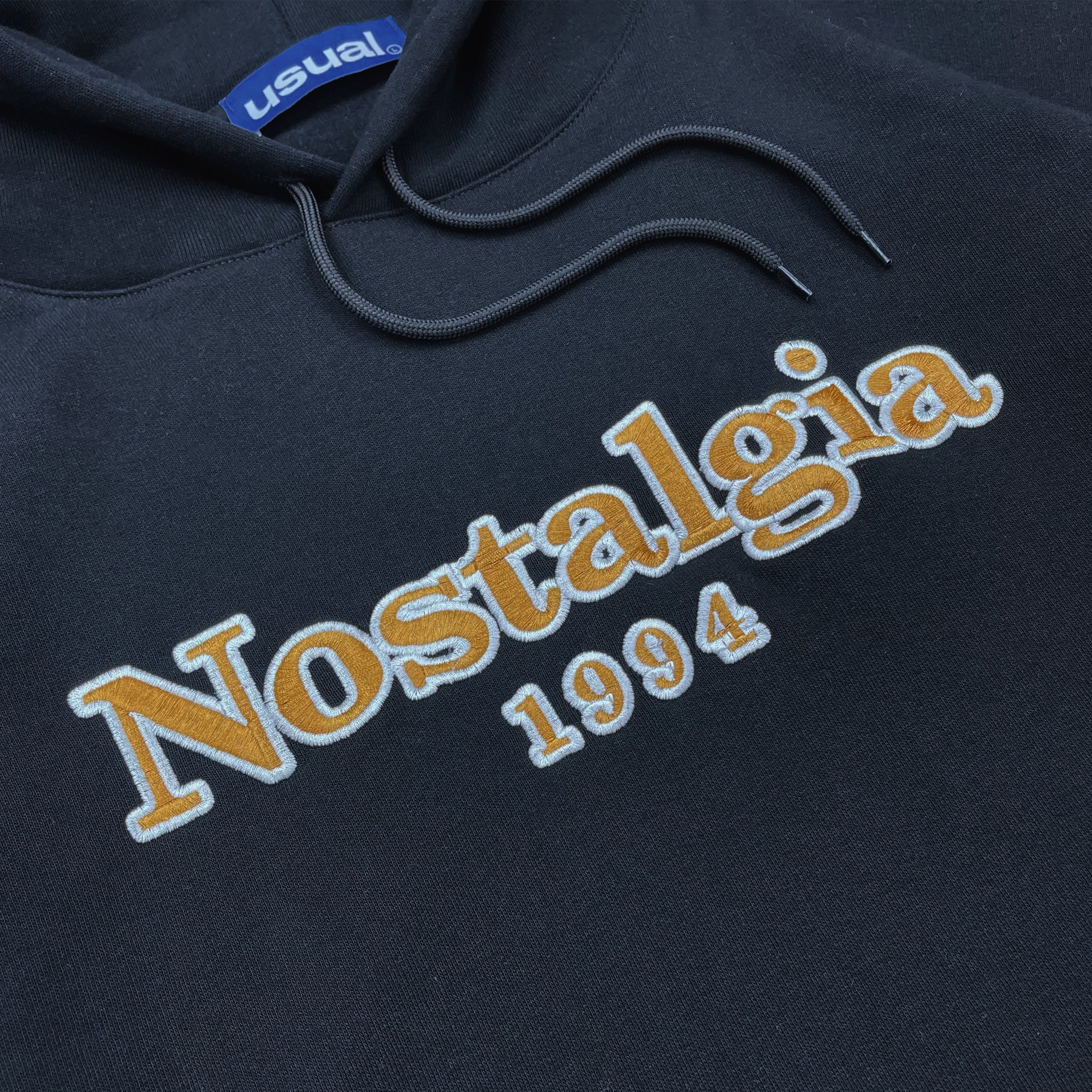 NOSTALGIA OUTLINE HOODIE