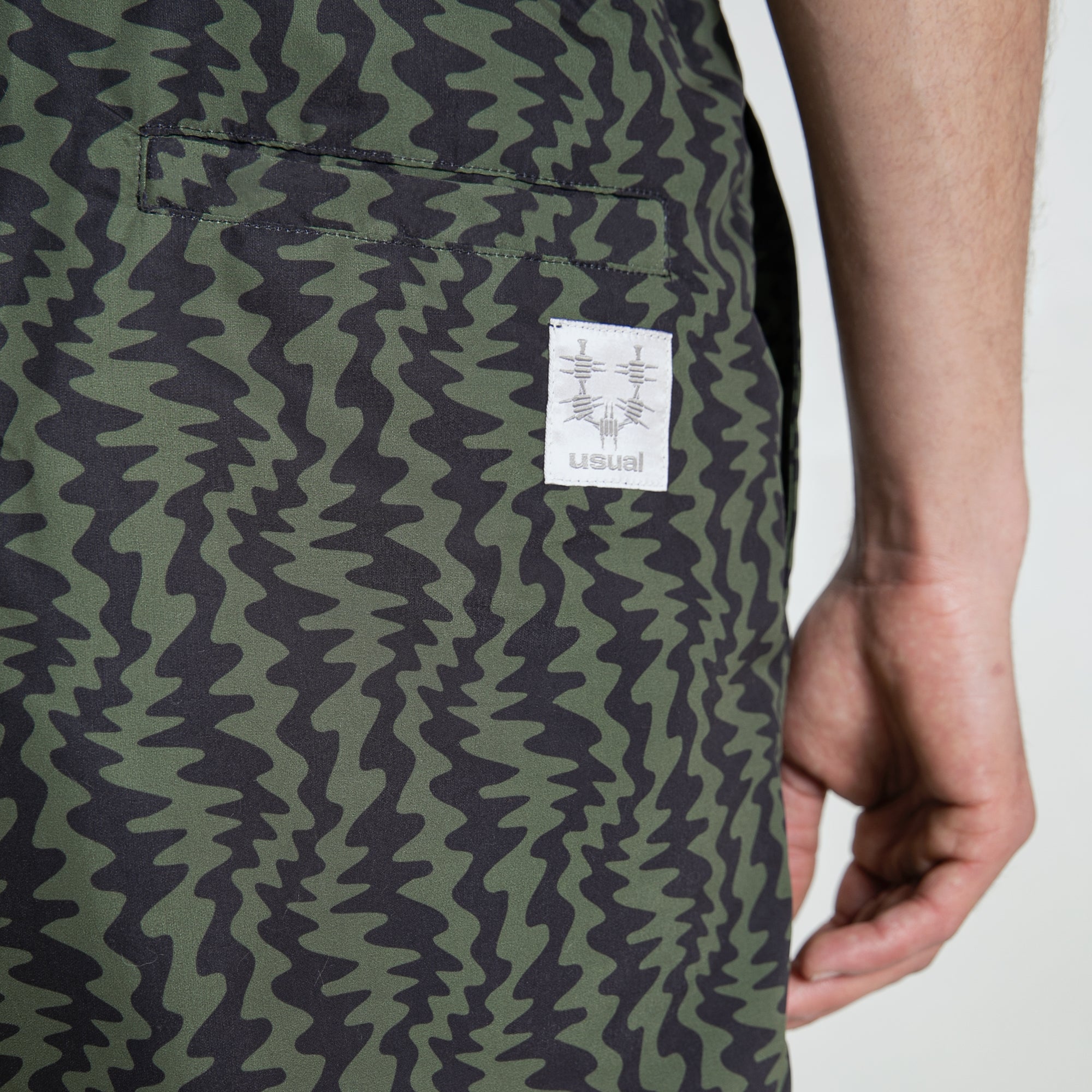 NOISE UTILITY SHORTS